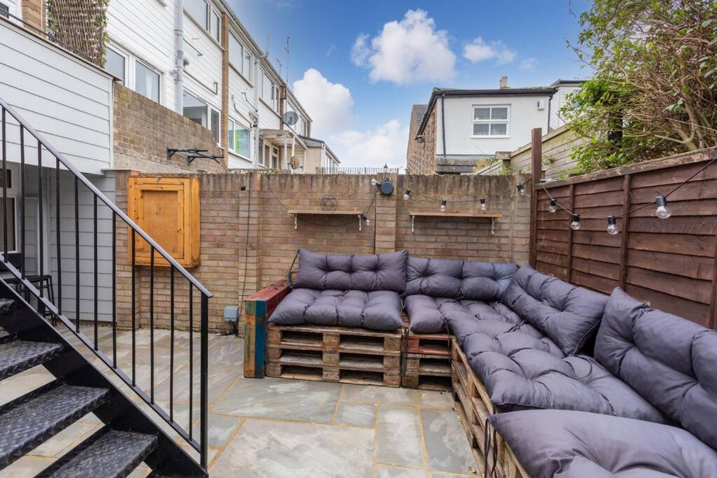 Appartement Modern Garden Flat, Walk 2 Sights